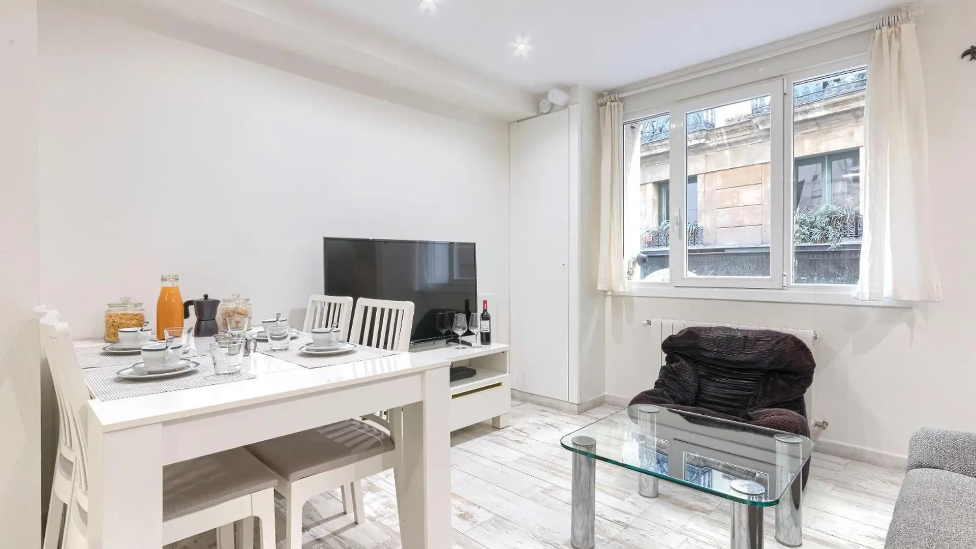 Lujoso Piso En Casco Viejo. Bilbao. Free Wifi. Apartment 0*, Bilbao Spain